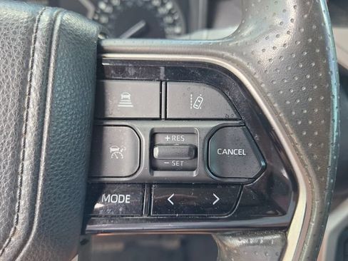 Used 2022 Toyota Tundra SR5 AWD/4WD image 24