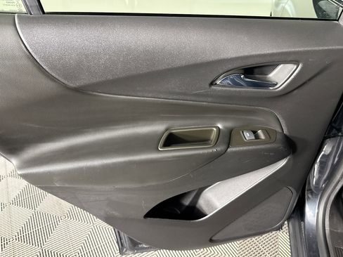 Used 2023 Chevrolet Equinox LT w/ LPO, Floor Liner Package FWD image 25