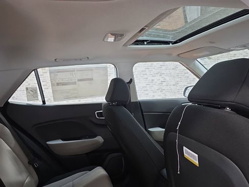 New 2026 Hyundai Venue SEL image 12