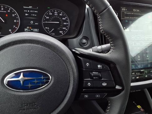 Used 2025 Subaru Forester Premium image 13