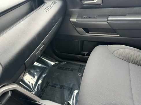 Used 2022 Toyota Tundra SR5 w/ SR5 Convenience Package image 21