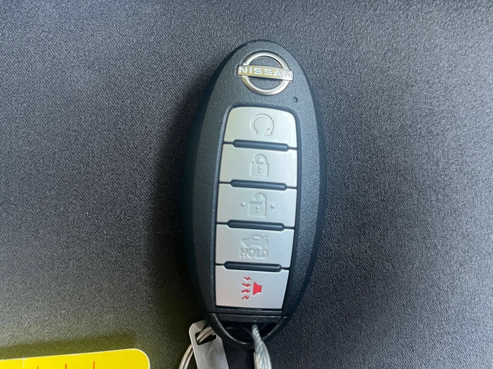 Used 2025 Nissan Altima 2.5 SV FWD image 43