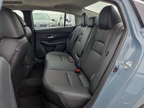 New 2026 Nissan Sentra SR w/ SR Premium Package FWD image 17