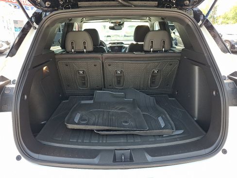Used 2023 Chevrolet TrailBlazer RS w/ Convenience Package AWD/4WD image 28