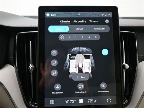 New 2026 Volvo XC60 B5 Ultra w/ Protection Package Premier image 28