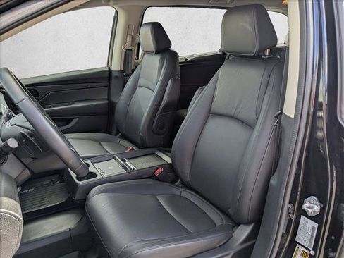 Certified 2025 Honda Odyssey EX-L image 16