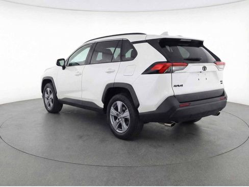 Used 2023 Toyota RAV4 XLE w/ XLE Grade Weather Package image 4