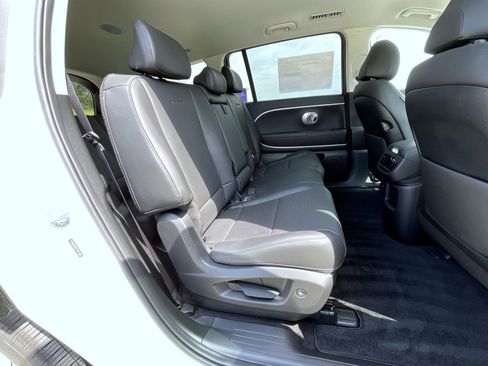 New 2026 Hyundai Ioniq 9 SEL AWD/4WD image 19