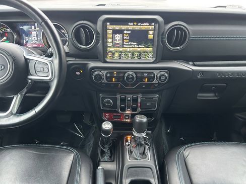 Used 2021 Jeep Wrangler Unlimited Rubicon 4xe w/ Cold Weather Group image 12