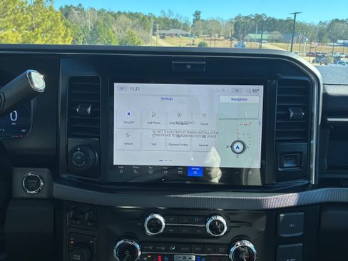 New 2026 Ford F250 Platinum image 17