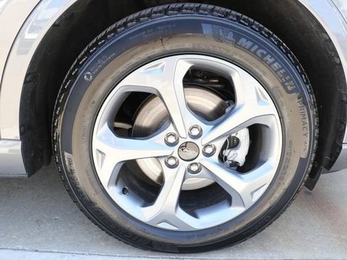 Used 2024 Ford Escape ST-Line Select w/ Tech Pack #2 AWD/4WD image 8