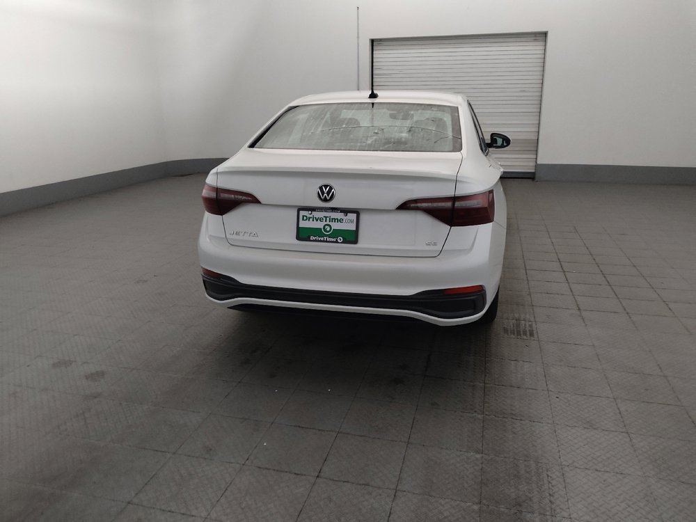 Used 2023 Volkswagen Jetta SE FWD image 7