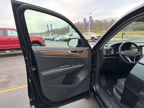 New 2026 Volkswagen Atlas SE AWD/4WD image 23