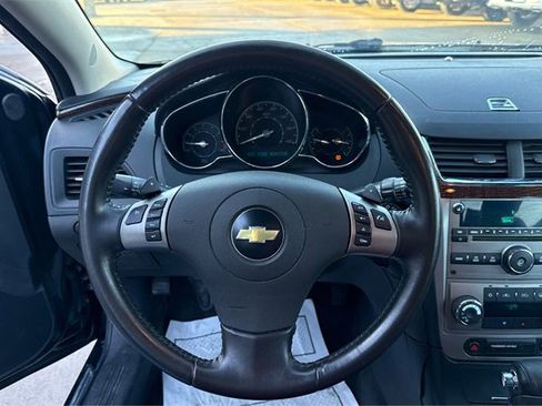 Used 2010 Chevrolet Malibu LTZ w/ HFV6 Engine Package image 16