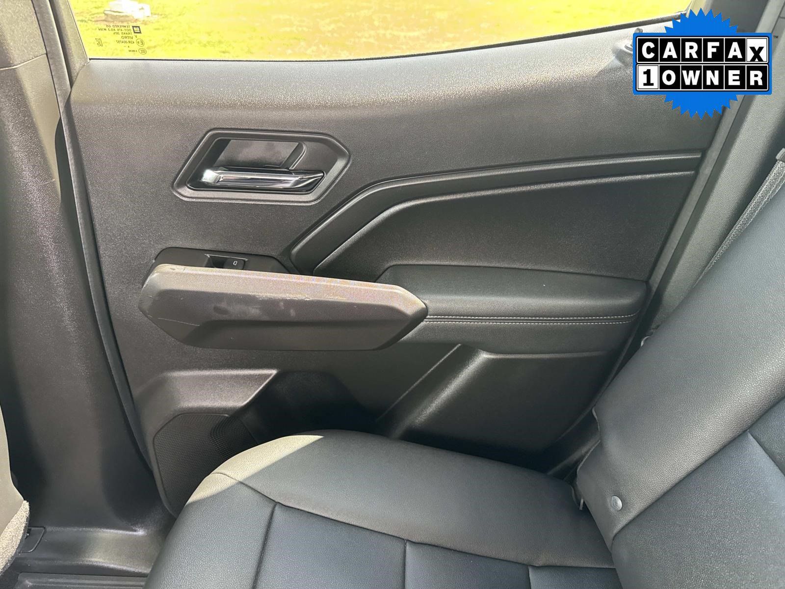 Used 2025 GMC Canyon Elevation w/ Convenience Package RWD image 18