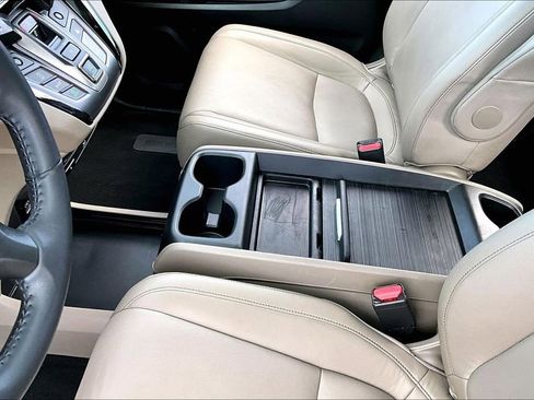 Used 2023 Honda Odyssey Touring image 15