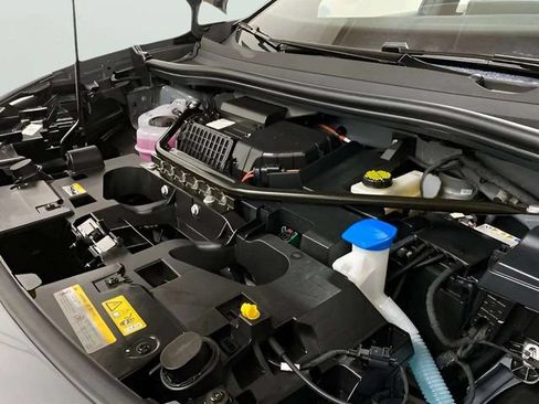 Used 2025 Volkswagen ID.4 Pro RWD image 81