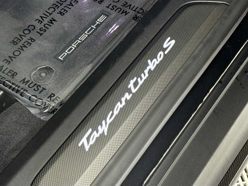 Used 2021 Porsche Taycan Turbo S AWD/4WD image 32