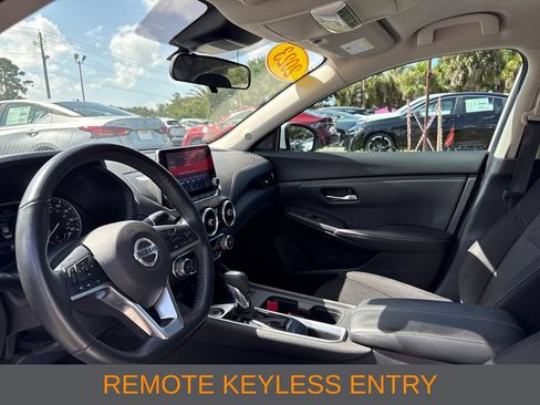 Used 2023 Nissan Sentra SV w/ All-Weather Package FWD image 5