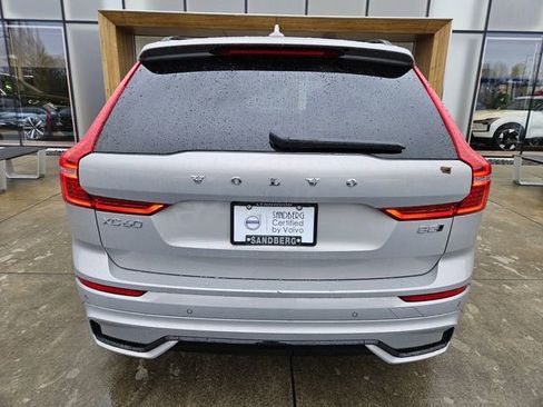Certified 2025 Volvo XC60 B5 Plus image 6