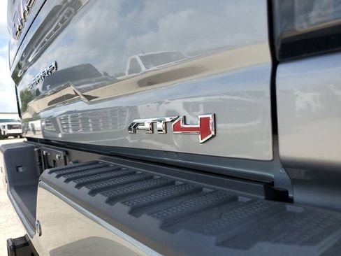 New 2026 GMC Sierra 2500 AT4 AWD/4WD image 9