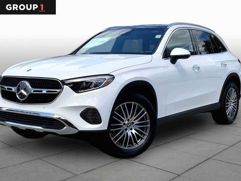 New 2027 Mercedes-Benz GLC 300 4MATIC image 1