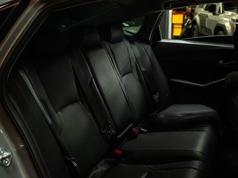 Used 2024 Honda Accord EX-L image 11