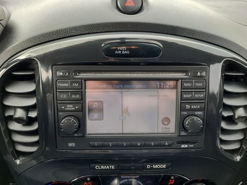 Used 2012 Nissan Juke SL AWD/4WD image 19