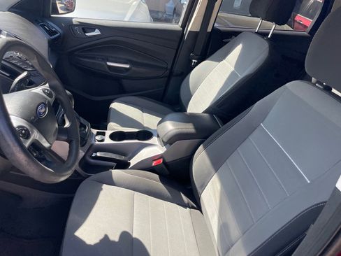 Used 2014 Ford Escape SE FWD image 10