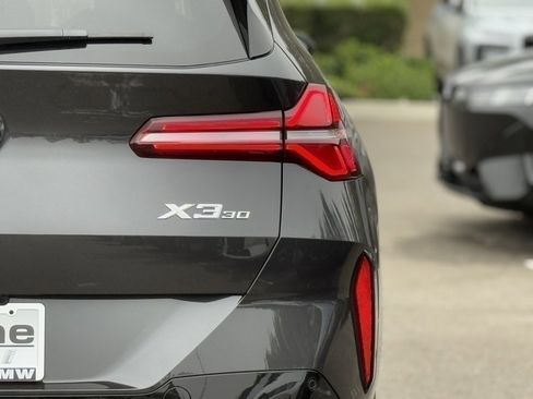 New 2026 BMW X3 xDrive30 w/ Premium Package image 14