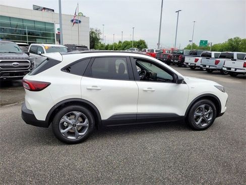 New 2025 Ford Escape ST-Line w/ Tech Pack #1 image 12
