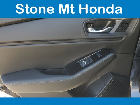 Used 2024 Honda Accord Touring image 10