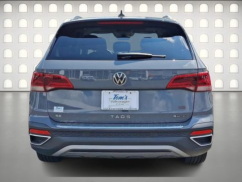 Used 2024 Volkswagen Taos SE AWD/4WD image 6