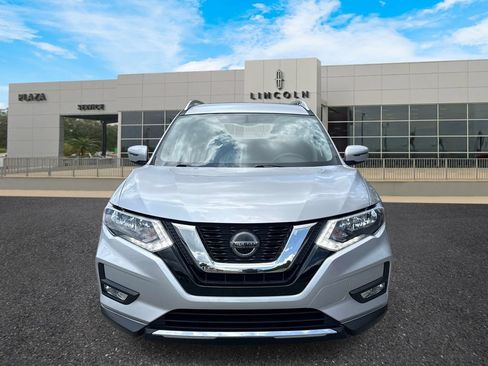 Used 2018 Nissan Rogue SV w/ Premium Package FWD image 8