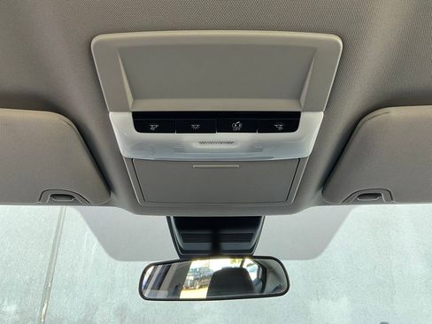 Used 2025 Nissan Altima 2.5 SV image 16