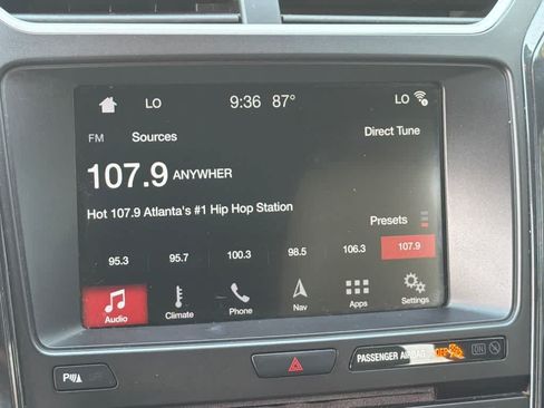 Certified 2018 Ford Explorer XLT w/ Equipment Group 202A FWD image 28