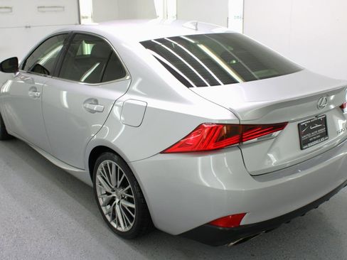 Used 2017 Lexus IS 200t w/ Navigation System Package RWD image 7