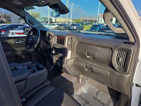 Used 2023 Chevrolet Silverado 1500 Custom image 15