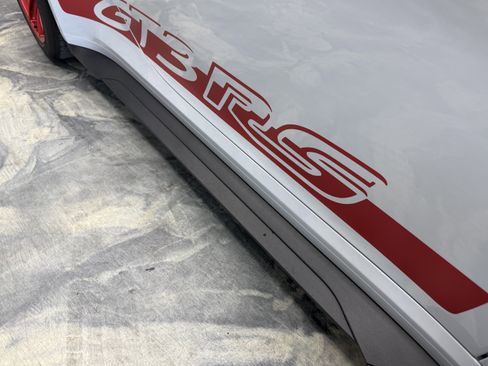 Used 2024 Porsche 911 GT3 RS RWD image 25