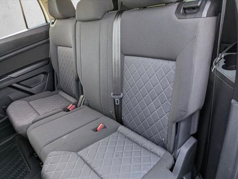 Used 2018 Volkswagen Atlas Launch Edition image 17