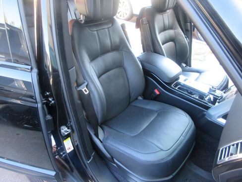 Used 2021 Land Rover Range Rover P525 Westminster Edition LWB AWD/4WD image 25