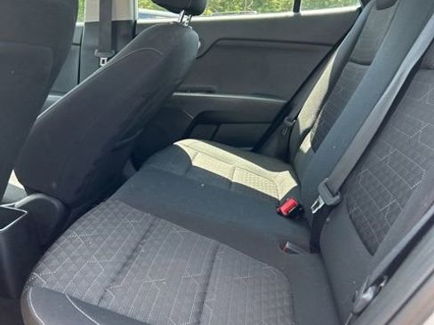 Used 2022 Kia Rio LX FWD image 10