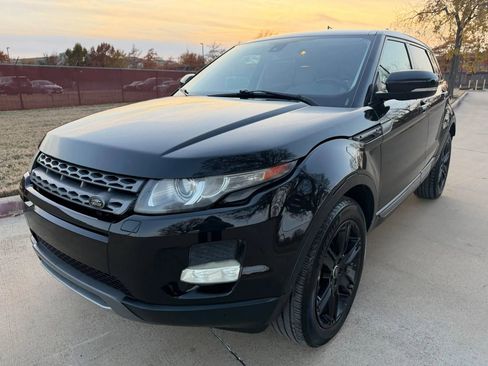 Used 2013 Land Rover Range Rover Evoque Pure Plus w/ Pure Plus Pkg image 2