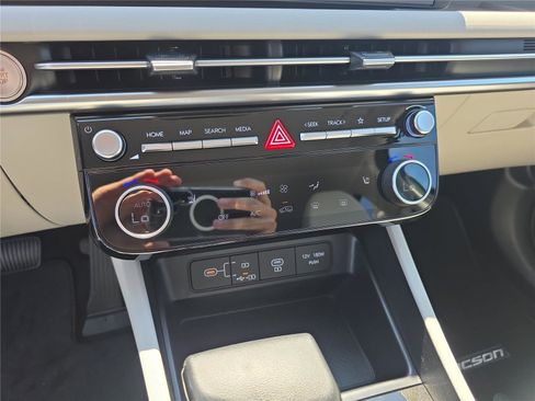 New 2026 Hyundai Tucson SEL image 16