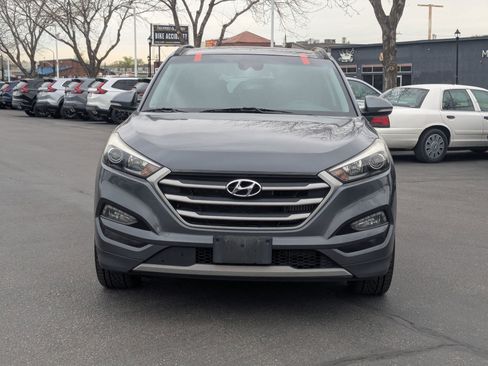 Used 2017 Hyundai Tucson Limited w/ Limited Ultimate Package 03 image 11