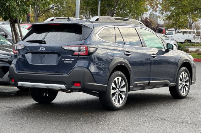 New 2025 Subaru Outback Touring AWD/4WD image 4