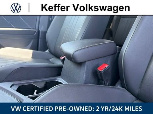 Certified 2023 Volkswagen Tiguan SE FWD image 29