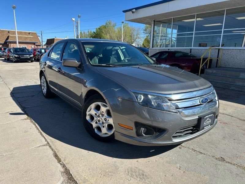 Used 2010 Ford Fusion SE FWD image 1