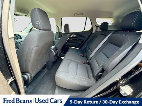 Used 2024 GMC Terrain SLE AWD/4WD image 30