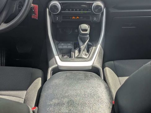 Used 2025 Toyota RAV4 LE FWD image 19